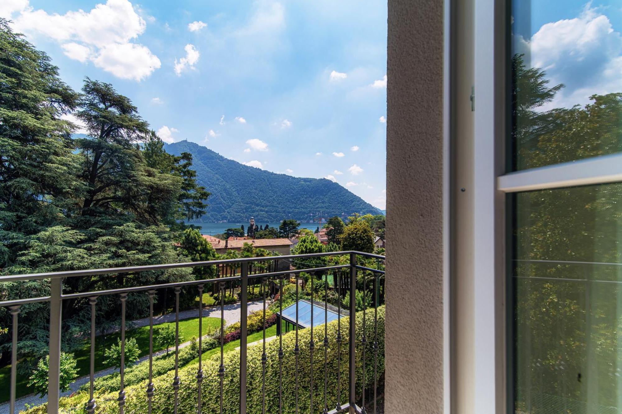 Hotel Ristorante La Vignetta Cernobbio Buitenkant foto